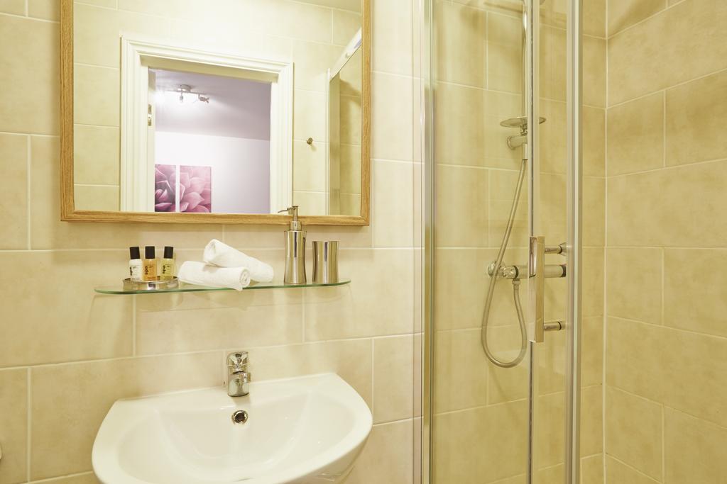 Excel Apartments Stratford Londra Oda fotoğraf